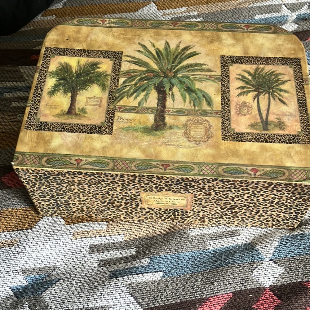 Lunch box